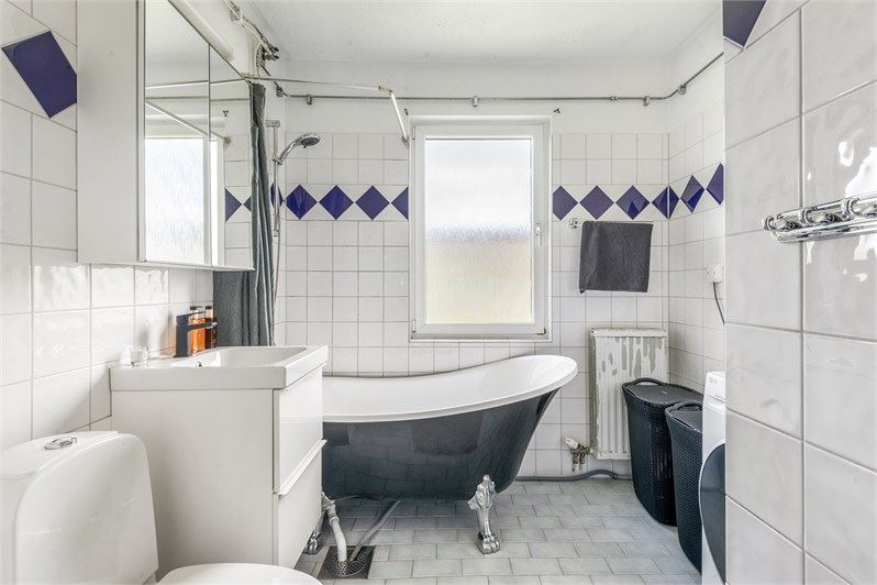 a554d857fd715c14519e82861b8a2732