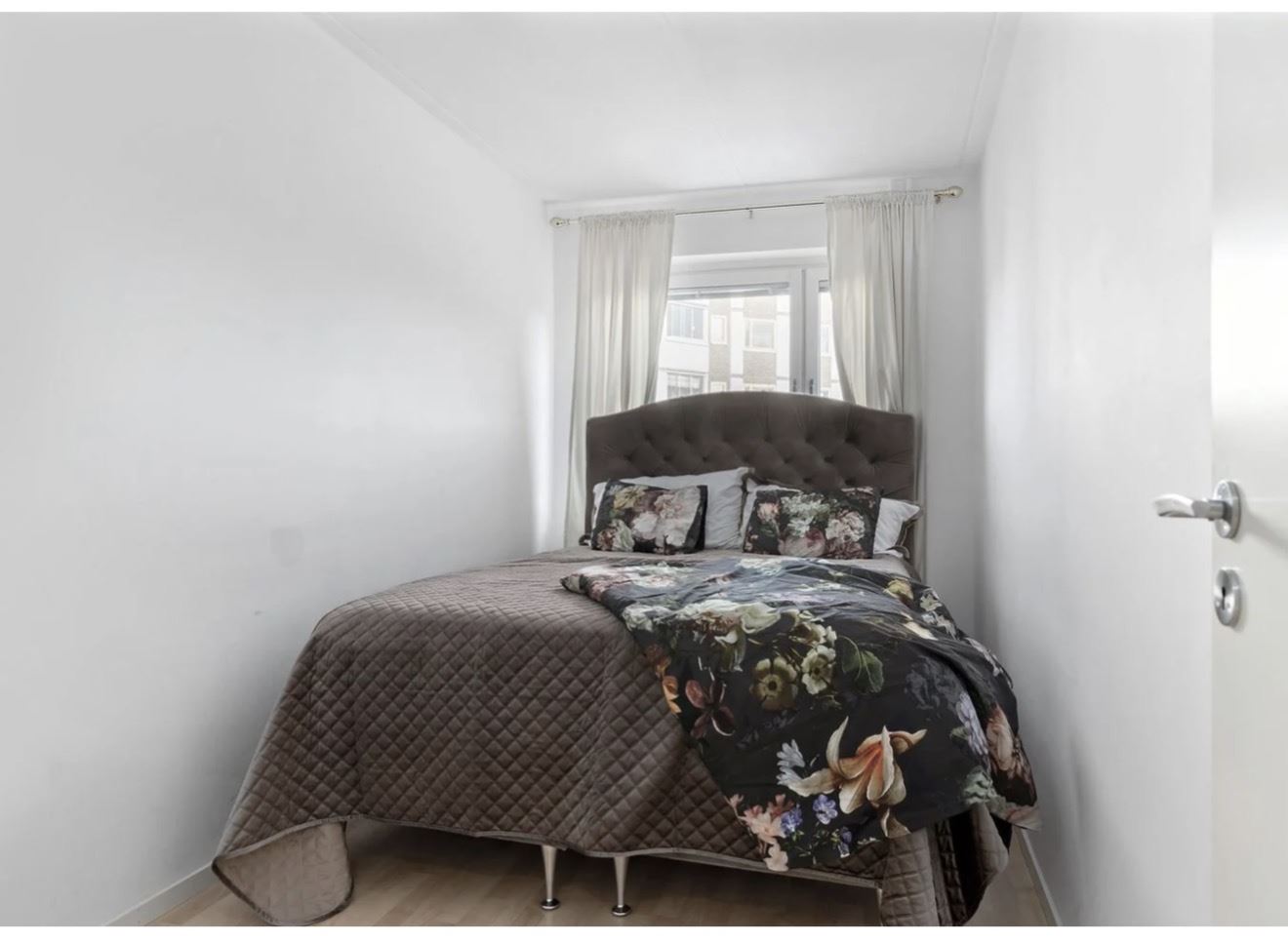 525d301b7c156d295d0ff9216d81950b