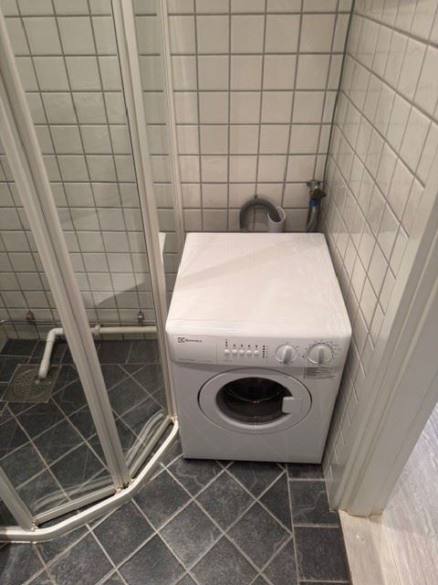 68f2a454e8a84725cbbcd80c4495653c