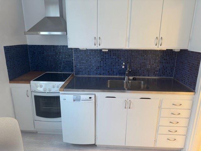 7ec88752a7aff4d37328e72e61a8c76f