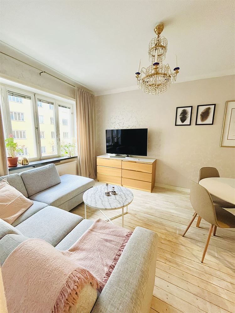 a07dbd6d9a0da1e3e4073aca10144864