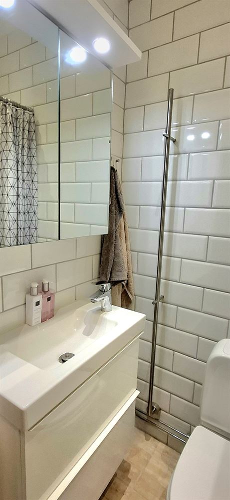 10a9332a5d3712b8042592bf4112d4a6