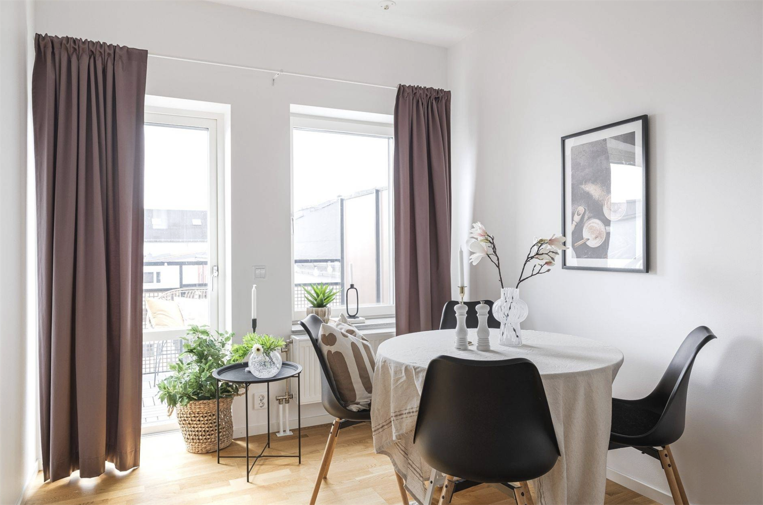 e17cf041bfe97b4105d20eff92ffb93f