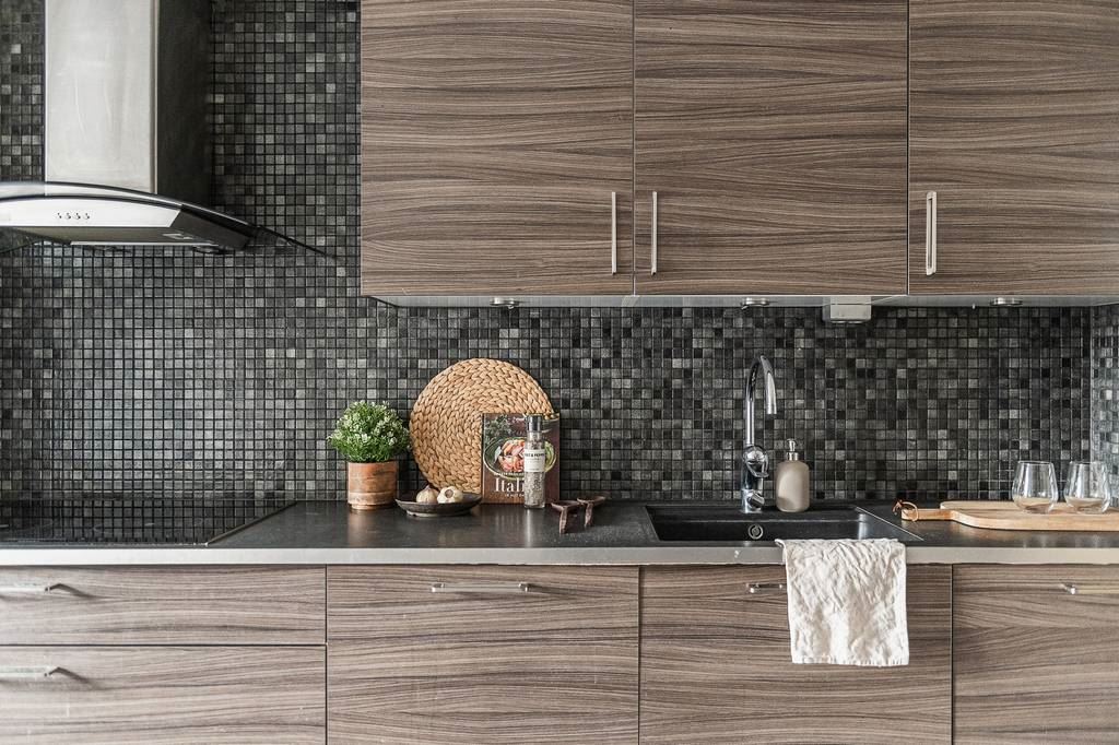 10ebf3e6a467434ca356060f08e03f4e