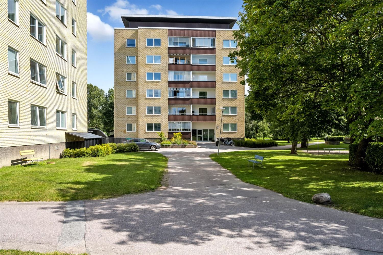 6708527c42493e70860ed95881a2fea7