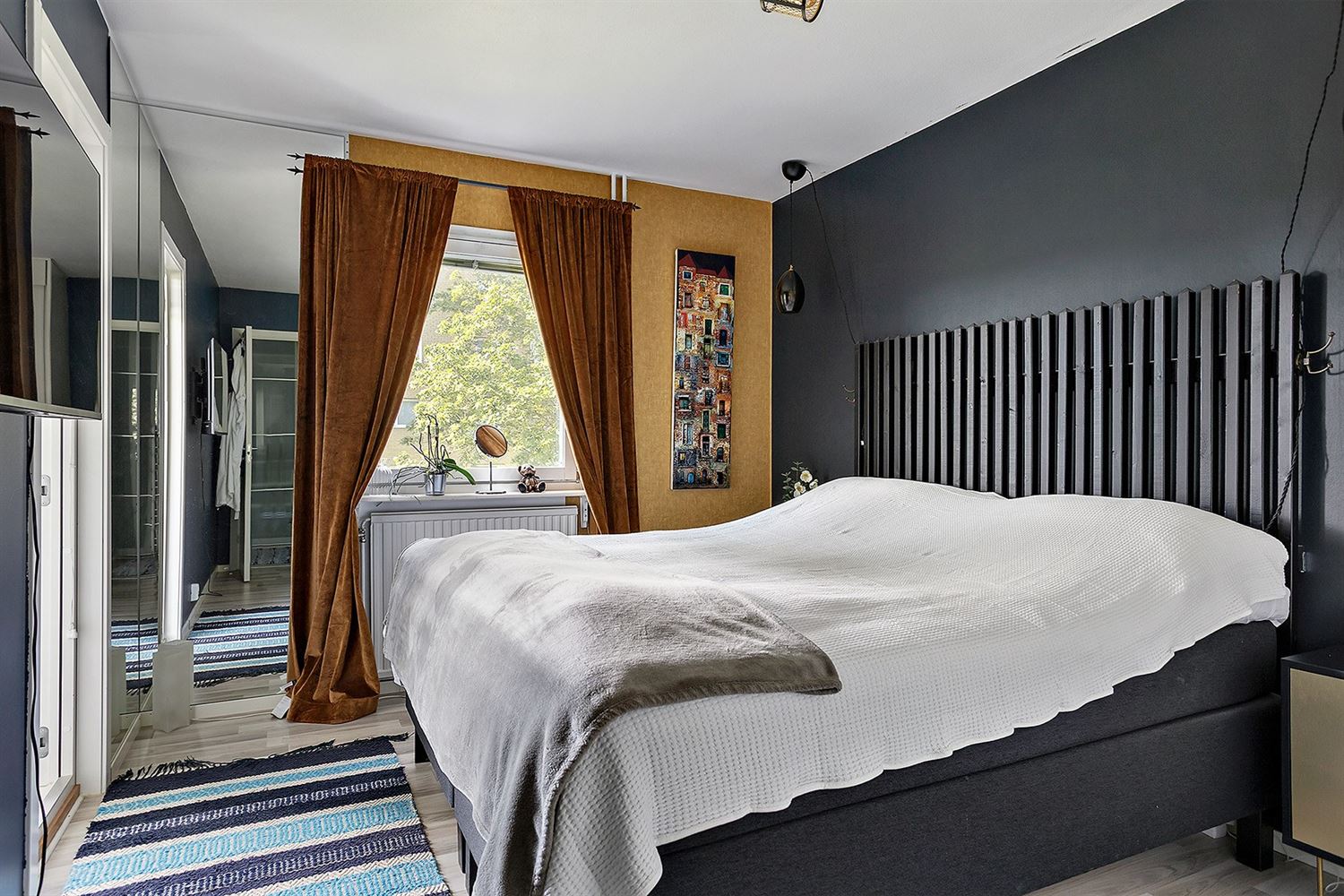 acc09a3ed91a08ce0bbd94d10a11f812