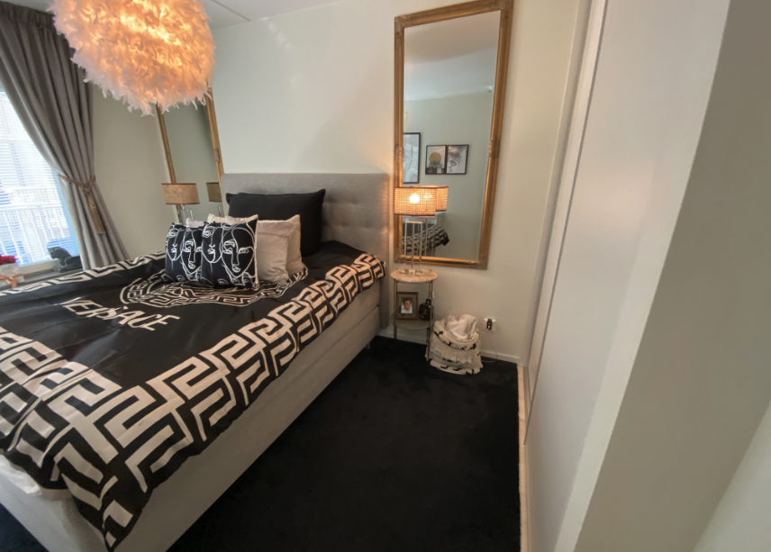 2ffd942e85ef5cc7773472dfe729a4d1