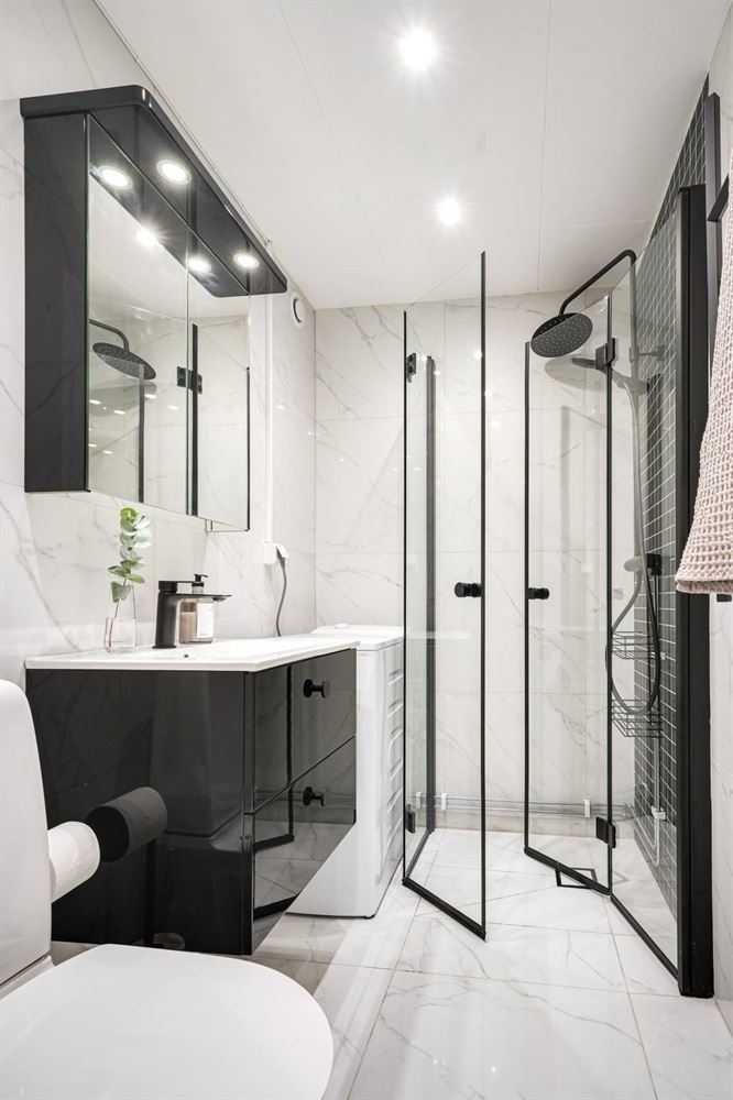 653775e1c5e6d457de27bd9ad5b51966