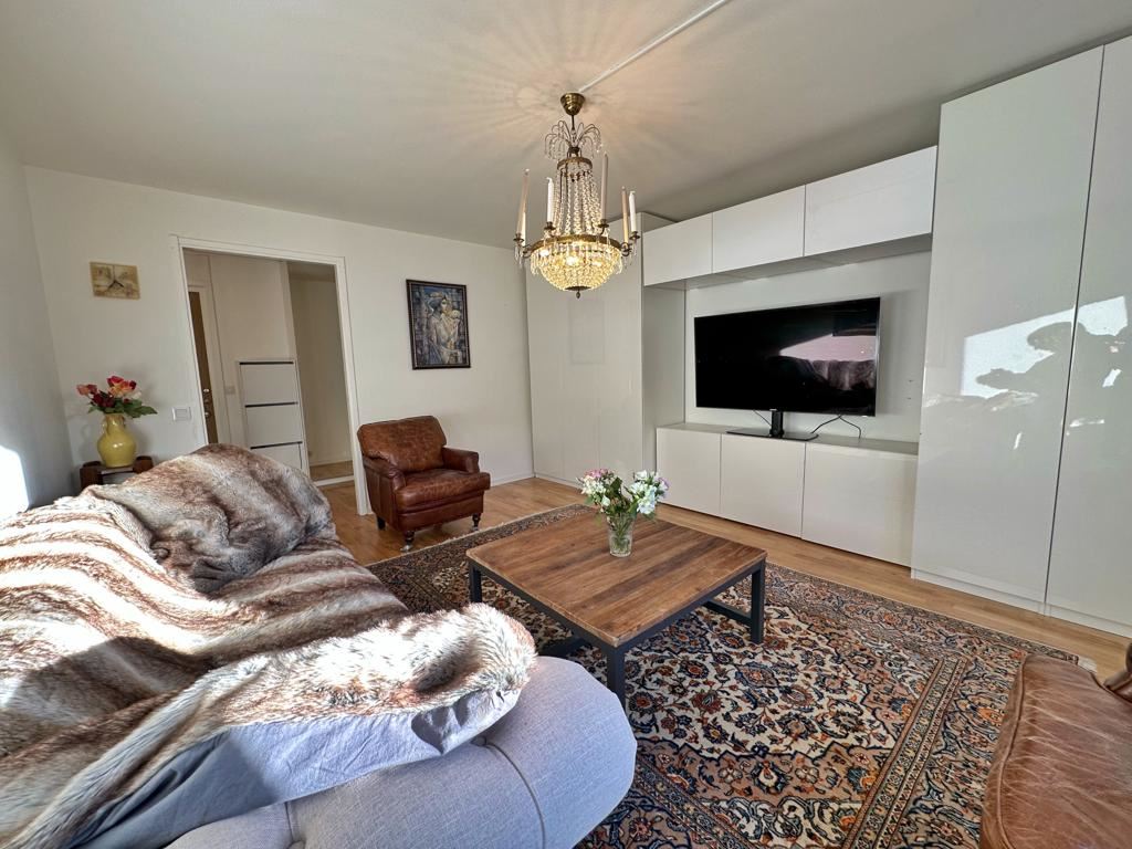 Tredje l&#229;nggatan 37