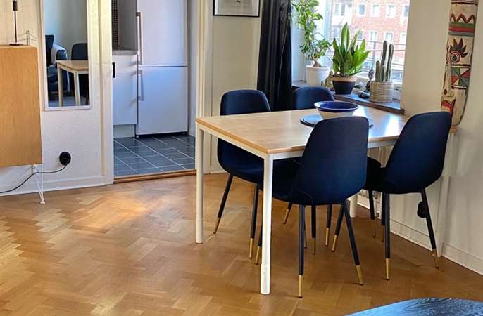 Sergels Väg 12